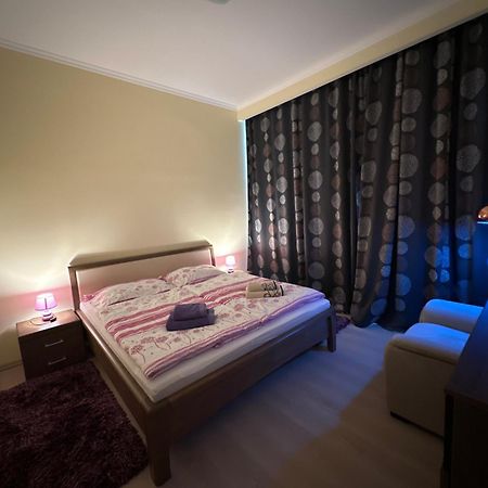 Apartment Zeyerova4 카를로비바리 외부 사진